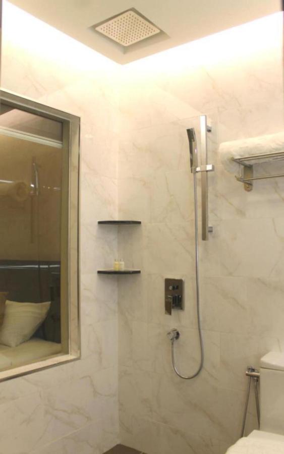 Geobay Hotel Джохор Бахру Екстериор снимка