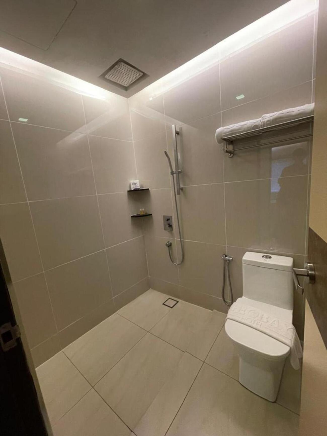 Geobay Hotel Джохор Бахру Екстериор снимка