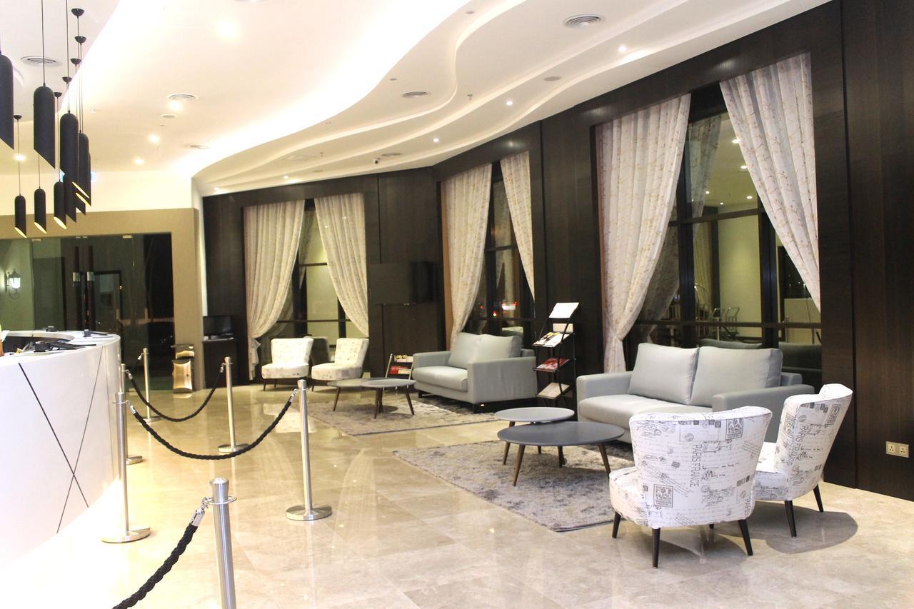 Geobay Hotel Джохор Бахру Екстериор снимка