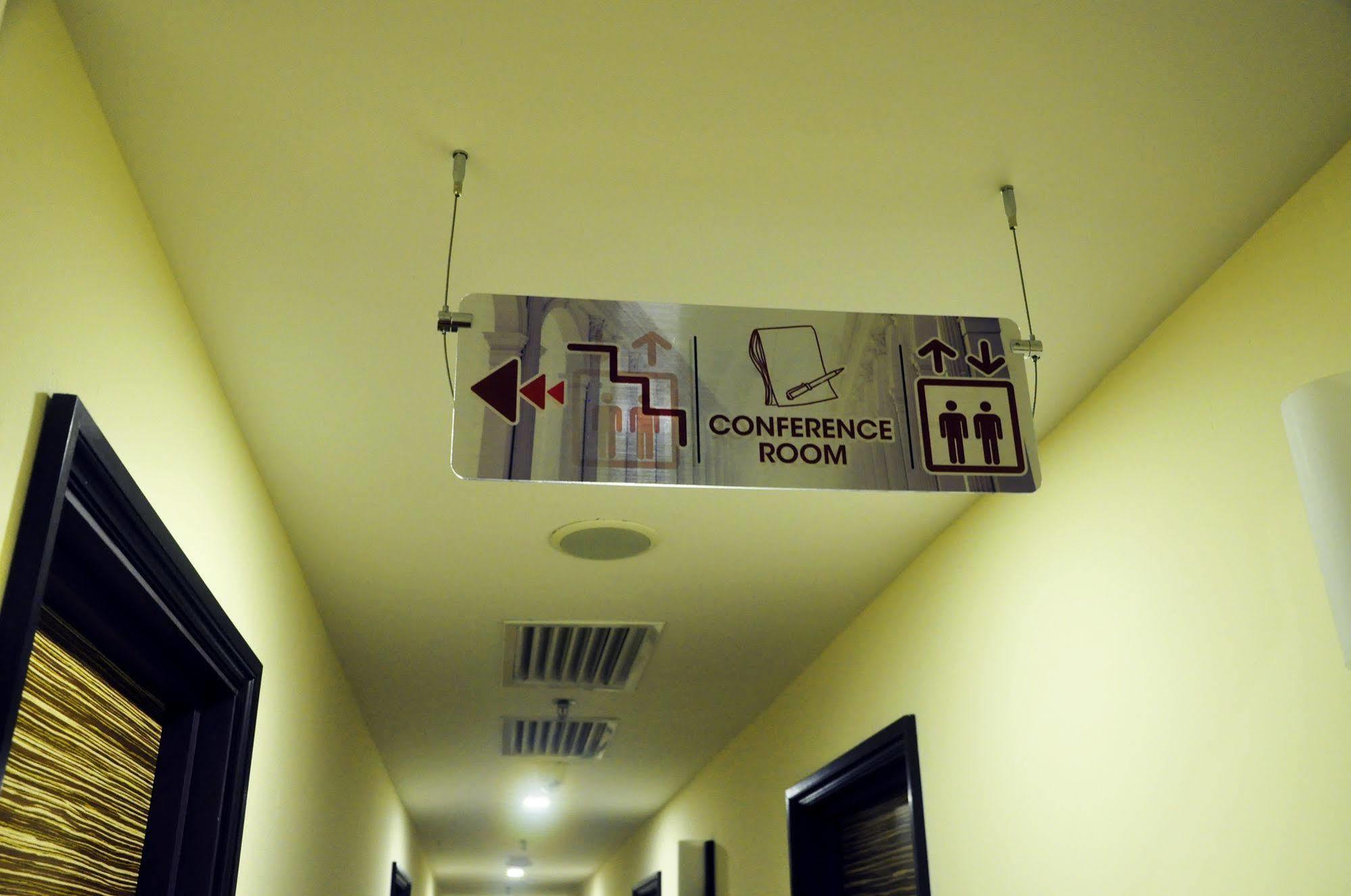 Geobay Hotel Джохор Бахру Екстериор снимка